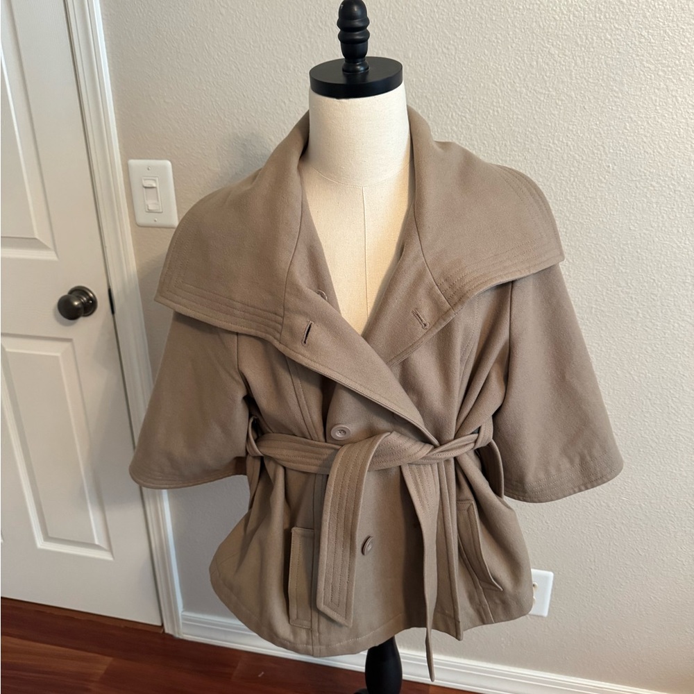 Old Navy Women's Taupe Jacket